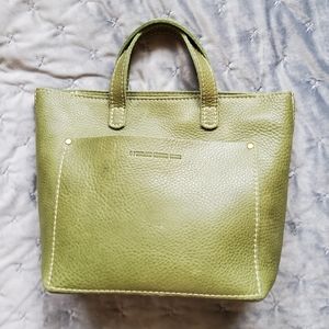 Portland Leather Goods Kiwi zip mini crossbody